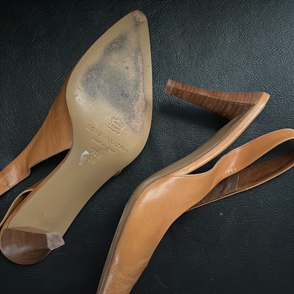 BCBGMaxAzria - Picture 2 of 4